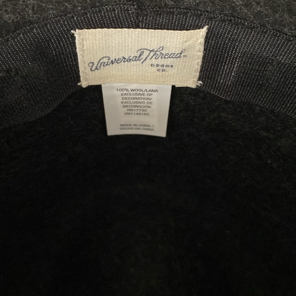 Universal Thread Fedora Hat! - Picture 4 of 5